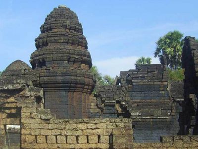 Kampong Thom Travel Guide